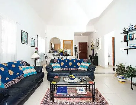 Villa Paradiso *